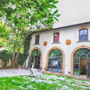  Apartment Scuderie Il Magnifico Italien